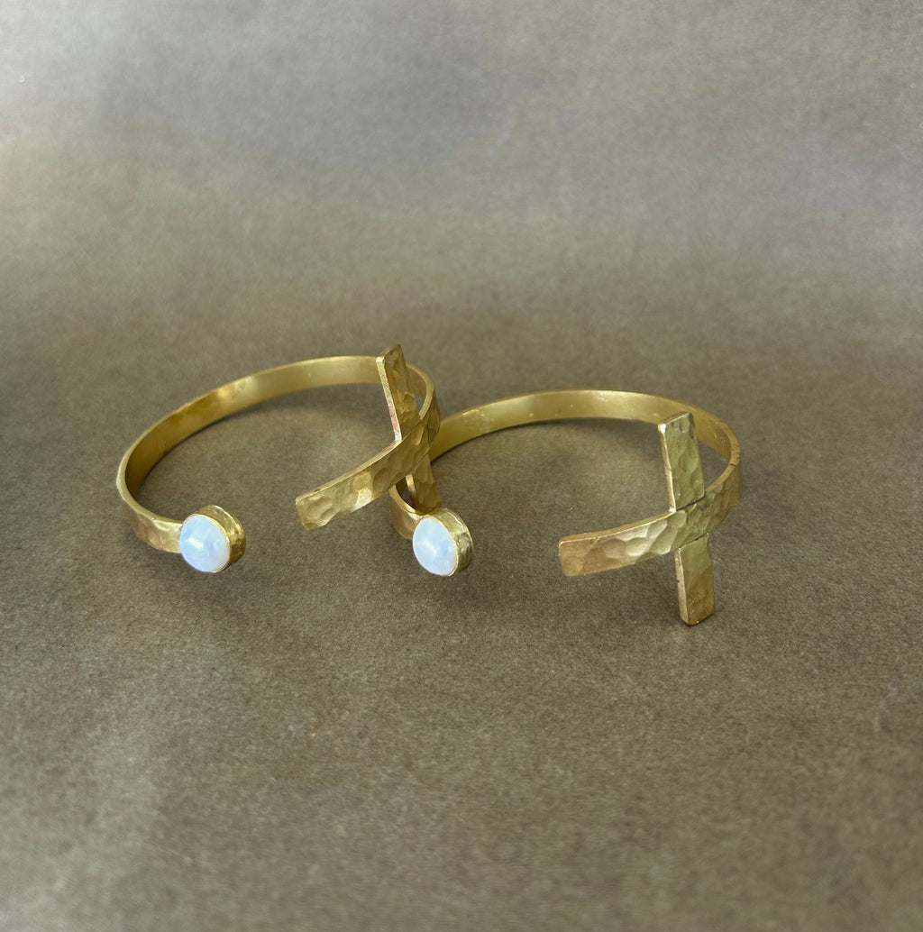 BRAZALETE CRUZ Y PERLA