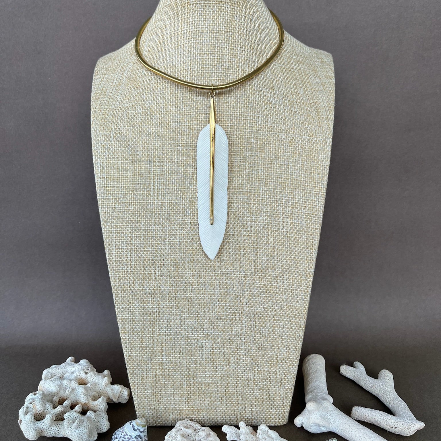 BULU PENDANT