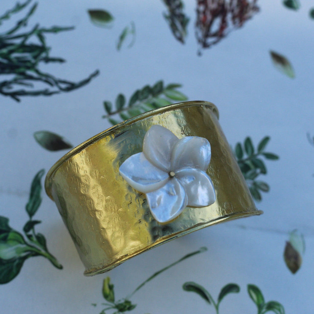 FRANGIPANI BRACELET