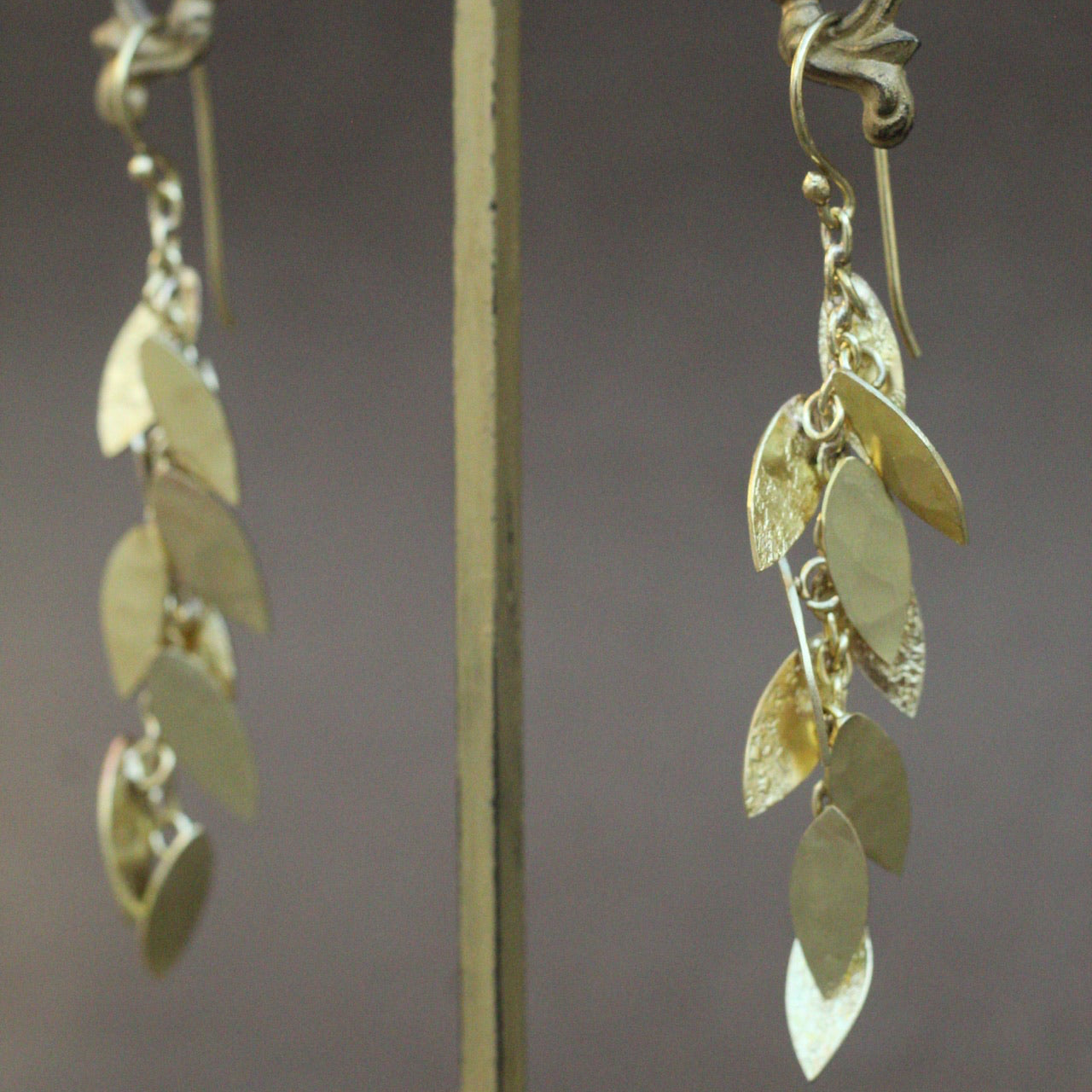 LEAF EARRINGS